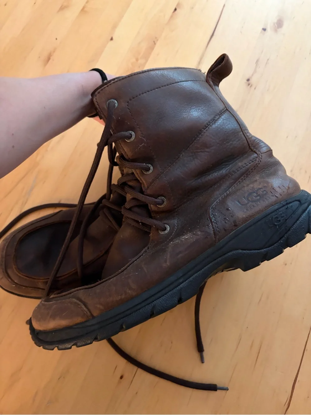 UGG Larus Grizzly fold over Combat boots